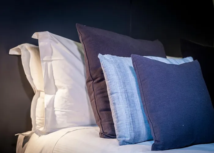 Ht Vatican Cozy & 4* Rome